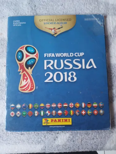Álbum Panini Copa do Mundo 2018 capa mole completo com todas as figurinhas