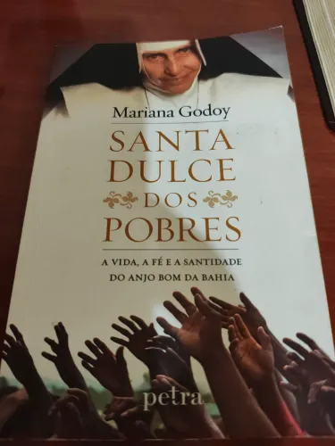 Livro santa Dulce dos pobres