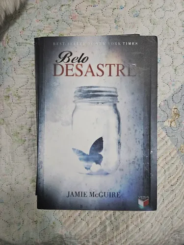 Trilogia de livros Belo Desastre