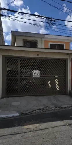 Ótimo sobrado com bom acabamento interno, repleto de armários, corredor lateral, portão el