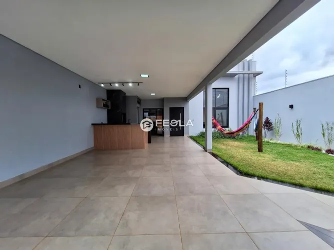 Casa à venda em Santa Bárbara D'Oeste, Jardim Itapuã, com 3 quartos, com 180 m²