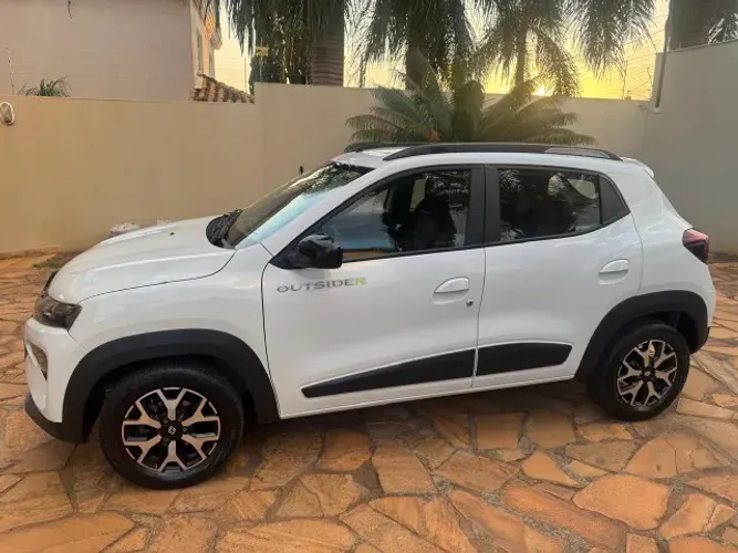 Renault Kwid Outsider 1.0 Flex 12V 5P Mec. 2024
