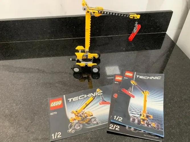 LEGO Technic 8270 Rough Terrain Crane - Raro 2007 (2 Manuais)
