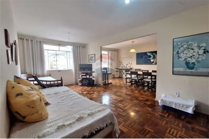 Apartamento em São Mateus na Rua Pedro Scapim com 2 salas e 2 quartos sendo 1 suíte com el