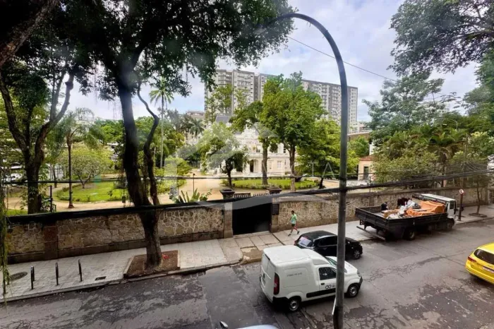 MARAVILHOSO CONJUGADO EM BOTAFOGO!