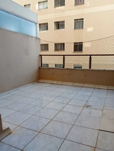 Apartamento 3 quartos com 2 vagas cobertas Bairro Castelo
