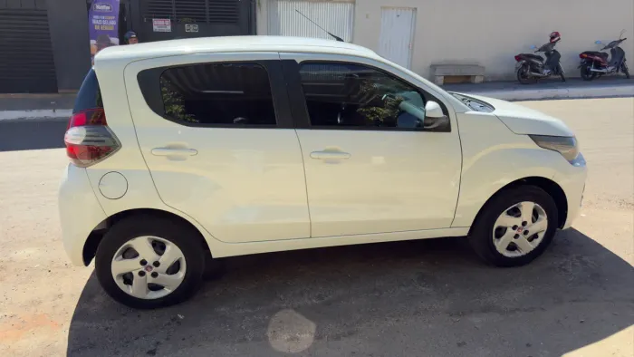 Fiat Mobi Like 1.0 Fire Flex 5P. 2020
