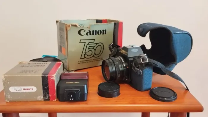 Camera Canon T50