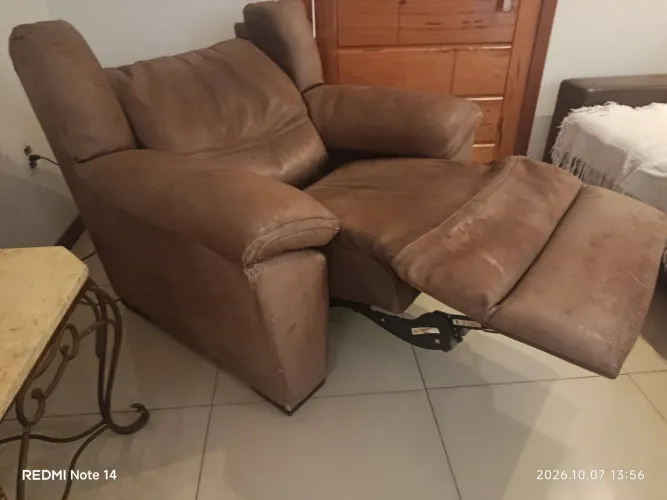 Poltrona do papai reclinável elétrica, couro legítimo
