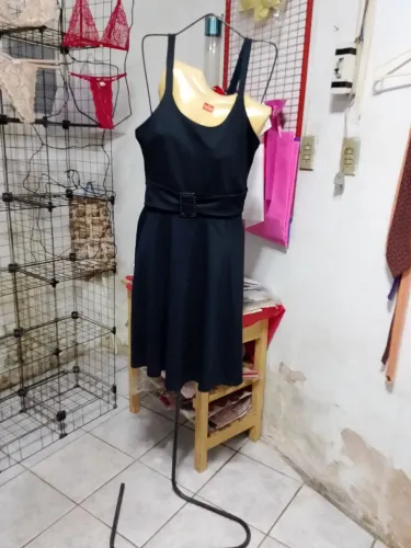 Manequim  com suporte de ferro