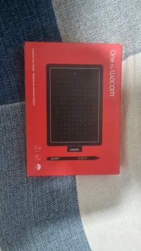 Mesa Digitalizadora One By Wacom CTL472 R$200