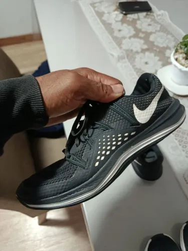 Tenis nike