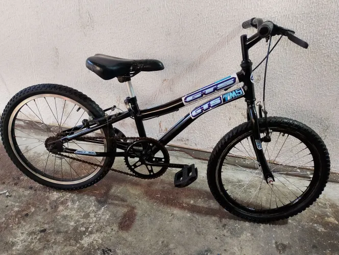 BICICLETA Aro 20 menino ? 270,00 PARCELO NO CARTÃO EM ATE 18 ?