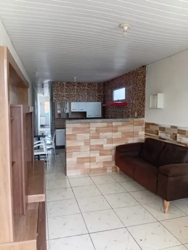 ALUGA-SE CASA - IDEAL PARA EMPRESAS OU MORADIA (CORDEIRO)