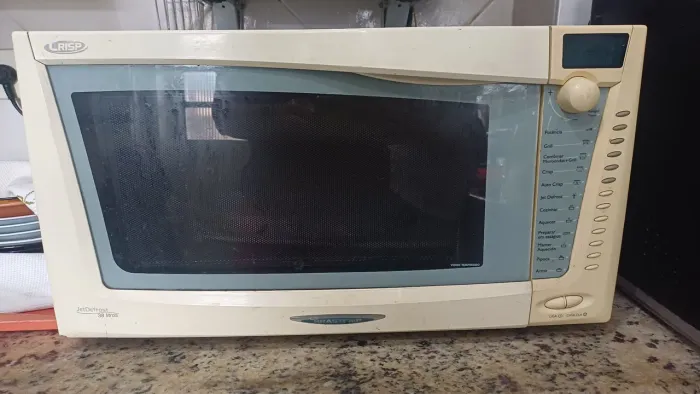 Micro-ondas Brastemp Crisp Jet Defrost (Para Retirada de Peças / Conserto)