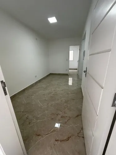 Apartamento para locação, Lauzane Paulista, 40m², 2 quartos sendo 1 suíte, área externa.