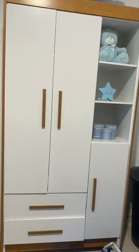 Guarda roupa infantil