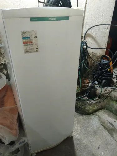 Geladeira Consul 300 litros 