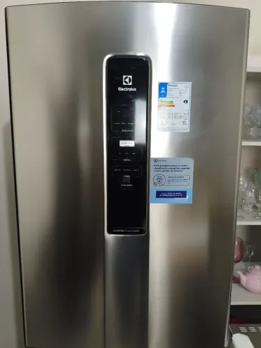 OPORTUNIDADE! Electrolux Inverter 490L Inox - Economia de Energia e Muito Espaço