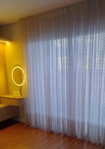 Cortina em Tela Arrastão cor Fendi