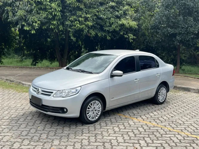 Volkswagen Voyage 1.0/1.0 City MI Total Flex 8V 4P 2010