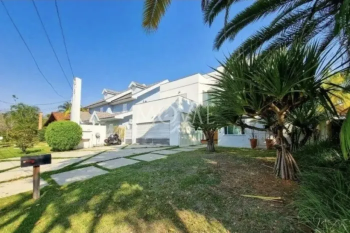 Casa de Alto Padrão | Luxo e Conforto | Venda ou Locação | Condomínio Esplanada do Sol