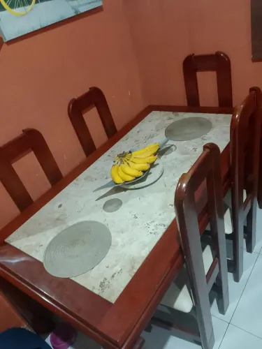 Meça antiga de mármore