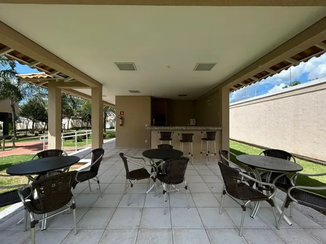 Casa (Em condomínio), com 3 quartos e 2 banheiros à Venda, 92 m² em Uberlândia/MG