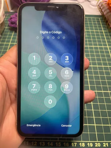 iPhone 11 64gb. 