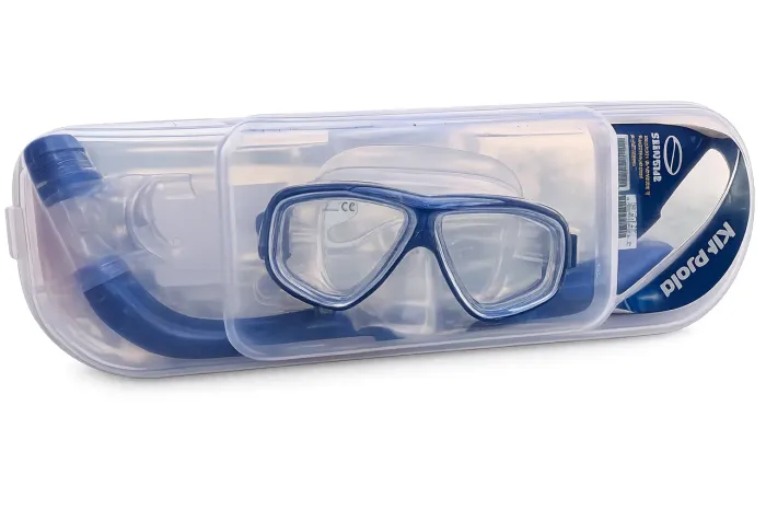 Conjunto de máscara e snorkel para mergulho recreativo ou snorkeling. 