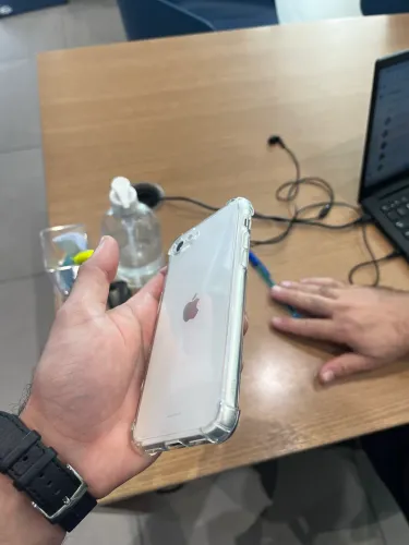 iPhone SE - Impecável!