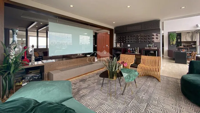 Cobertura Duplex a venda no condomínio Grand Garden, no Jardim Samambaia em Jundiaí