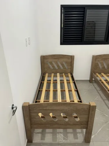 cama de solteiro
