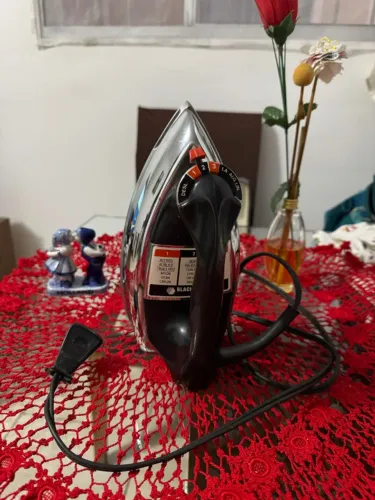 FERRO BLACK & DECKER (USADO)