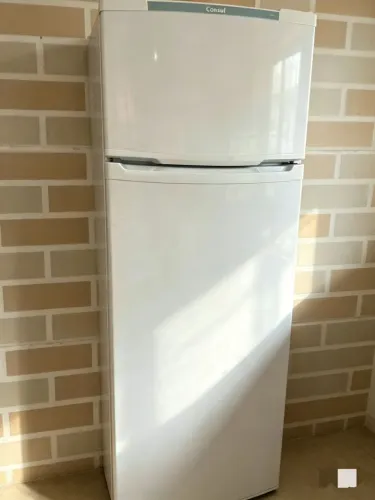 Vendo geladeira Consul gelando entrego