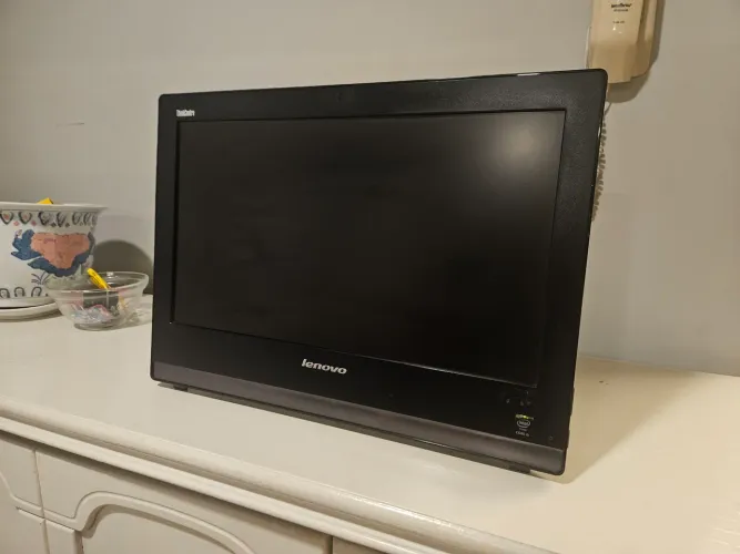 Computador All In One Lenovo E73z - Core i5