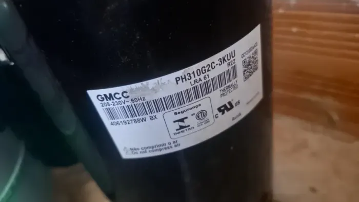 Compressor de ar condicionado 24.000 btu rotativo 220v gas R22