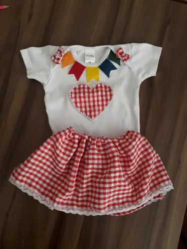 Conjunto Body e Saia Tema Junino