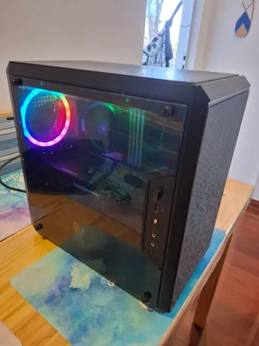 PC Gamer - RX6650XT + R53600