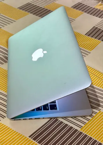 Apple Macbook Pro Retina