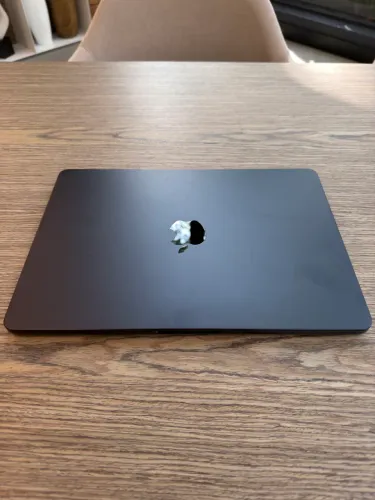 MacBook Air M5