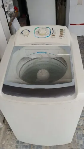 Máquina de lavar Eletrolux 10kg