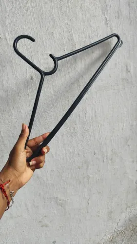 Cabides r$1,00 a unidade