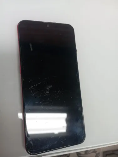 Celular LG K22, usado semi novo