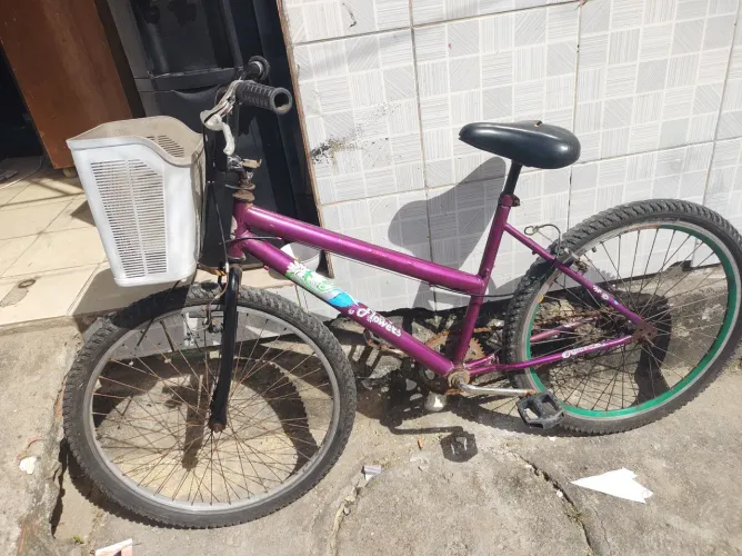Bicicleta aro 26 feminina boa