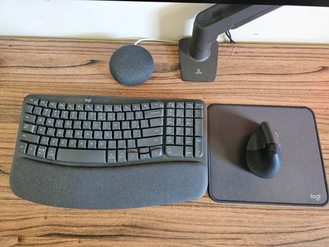 Logitech WaveKeys e Lift