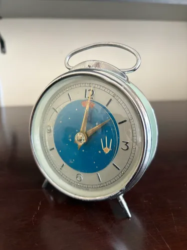 DESPERTADOR VINTAGE MECÂNICO DE MESA