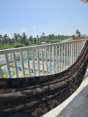 Apartamento no Villas da Praia com Varanda Ampla e Mármore