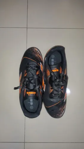 Chuteira Society Diadora Squadra - Tam 41 (nova)