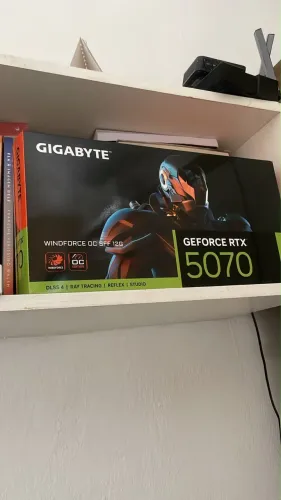 Placa de vídeo RTX 5070 12gb